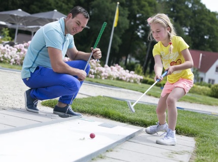 Miniature golf
